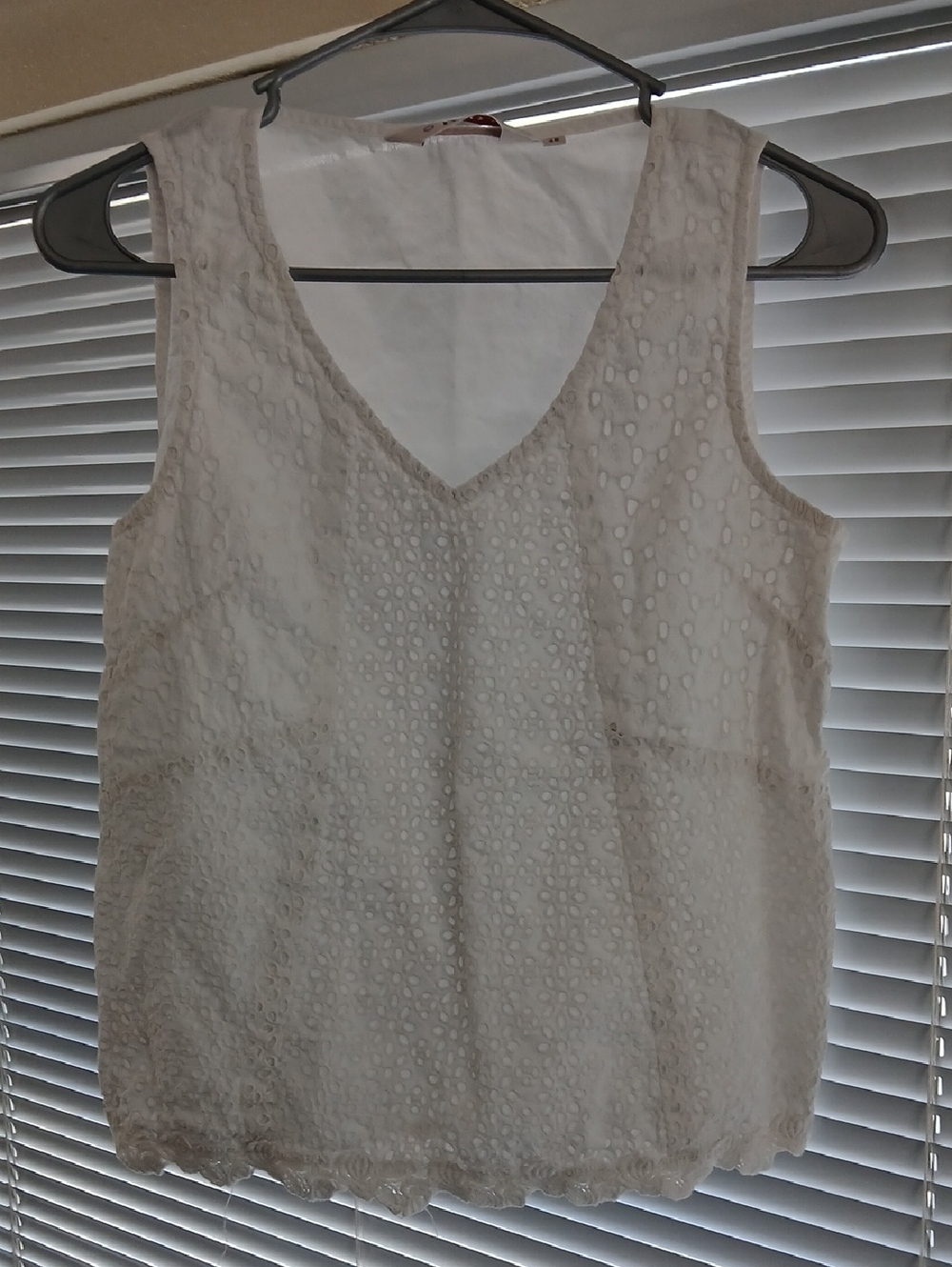Biba White Eyelet V-Neck Sleeveless Camisole